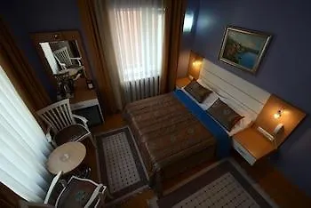 伊斯坦布尔卡尔克顿酒店 酒店 2*