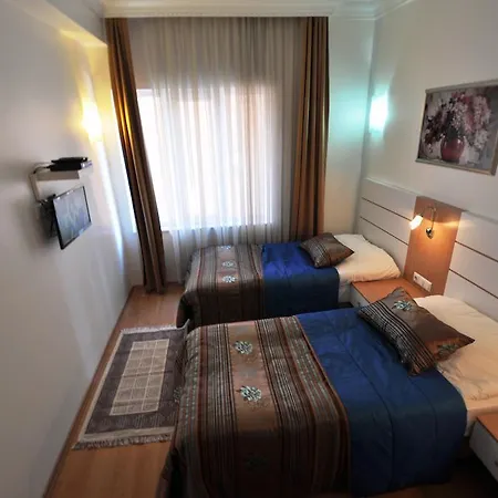 伊斯坦布尔卡尔克顿酒店 酒店