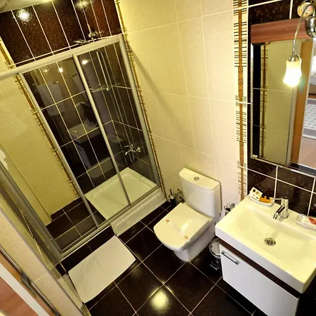 Отель Khalkedon 2*