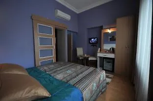 Khalkedon Hotell 2*